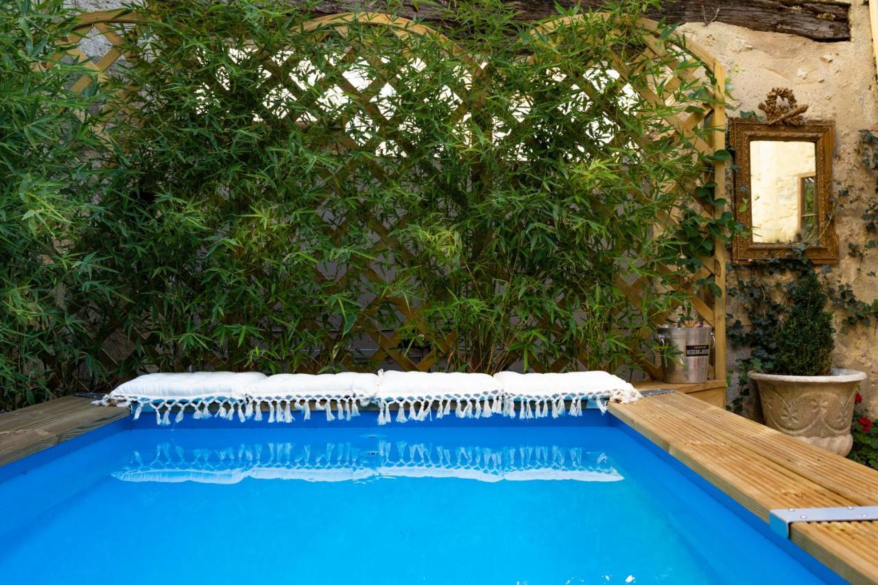 Champagne House - Elegance, Luxury And Charm Bed & Breakfast Condom Exterior photo